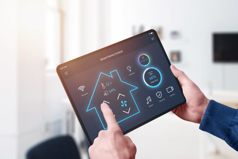 Control de casa inteligente desde aplicación móvil